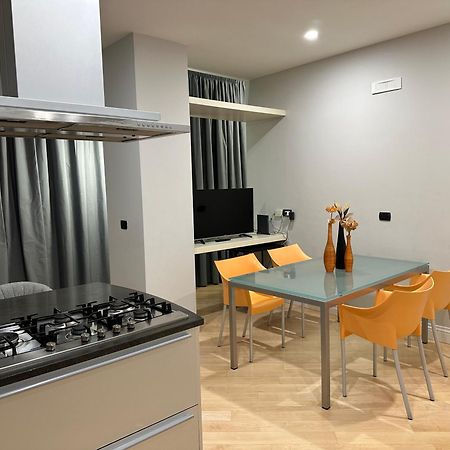 Villa Paola City Center , Luxury House In Town Centre Bari Exterior photo